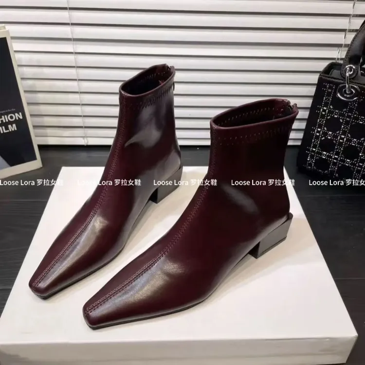 4cm复古精致车厘子粗跟尖头短靴女简约气质瘦瘦靴软皮中跟马丁靴