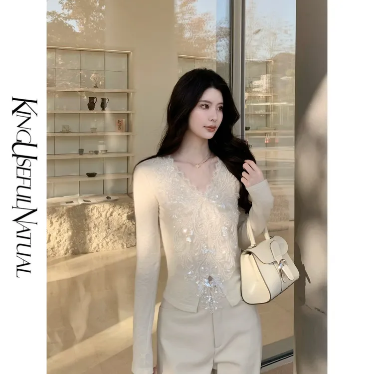 KUN【瑰丽美冬】奢感中古风 秋冬银丝中古亮片磨毛厚款v领打底上衣