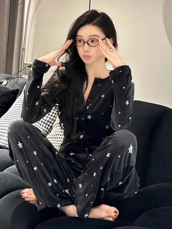 睡衣女2025秋冬季海岛绒星星碎花黑色洋气时尚可外穿家居服套装