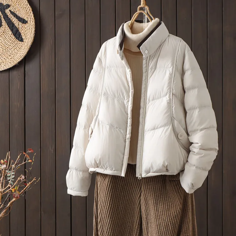 2025冬季新款90白鸭绒轻薄羽绒服女短款时尚百搭面包服保暖外套