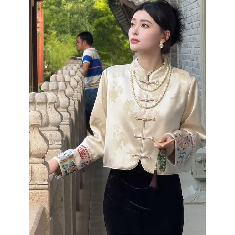 早秋气质高端独特新中式女装国风外套女2025秋季新款唐装复古上衣