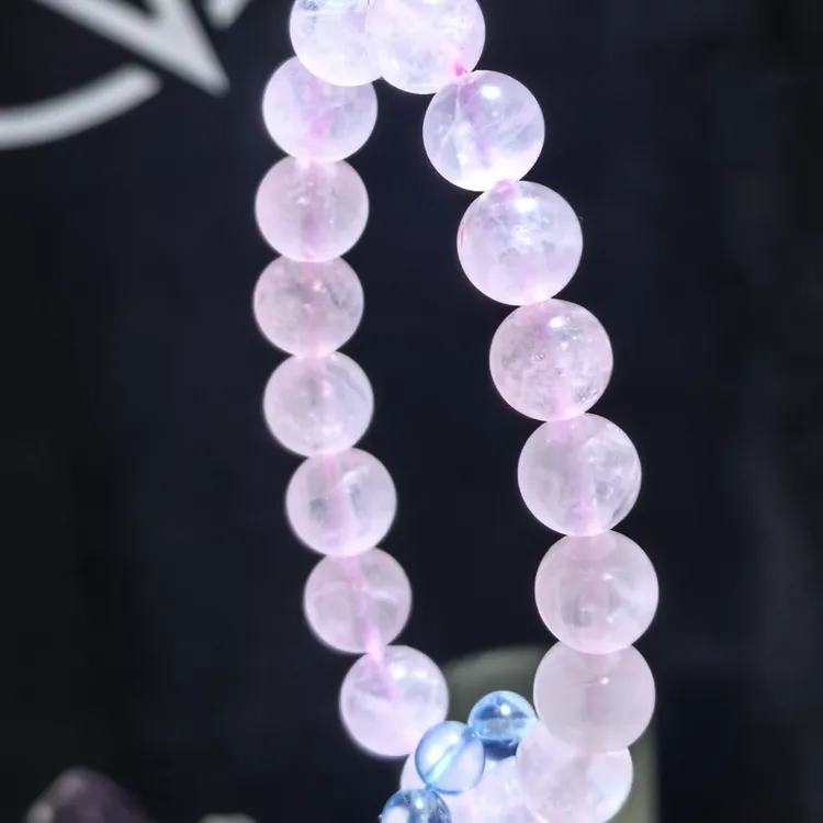 ［桃花朵朵开］小众设计女士天然粉水晶手串海蓝宝跑环四叶草配饰