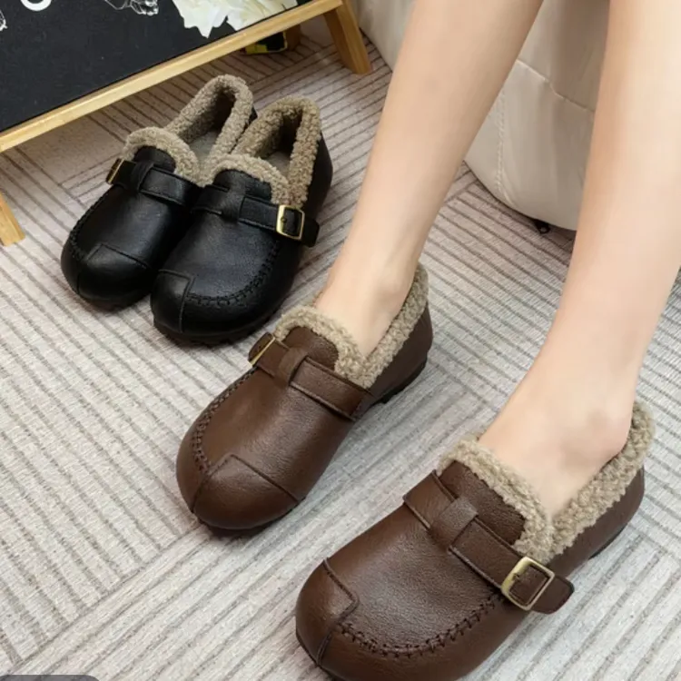 2025秋冬加厚棉鞋豆豆鞋妈妈鞋羊羔毛加绒百搭软底防滑保暖复古