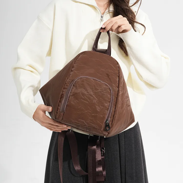 十年袋鼠冬季新款单肩包斜挎包女包通勤包双肩软包穿搭休闲包不裂