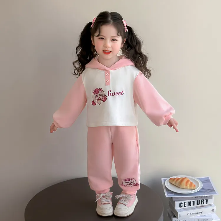 女小童春装时尚两件套2025新款小女孩洋气卫衣裙子爱心萌可套装潮