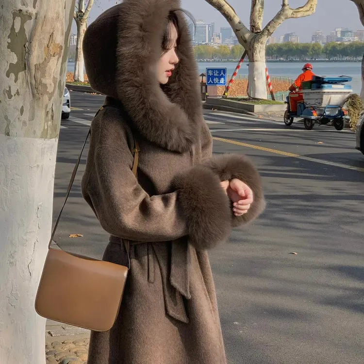 高级感连帽大衣女中长款秋冬季可拆卸仿狐狸大毛双面羊毛呢子外套