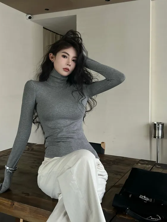 2025秋冬款磨毛保暖堆堆领纯色打底衫女韩系百搭修身简约长袖上衣