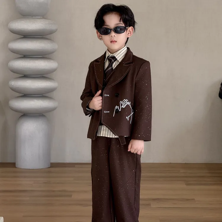 【萝卜呗呗】加厚加绒儿童礼服复古满天星刺绣马甲时尚周岁男女四季