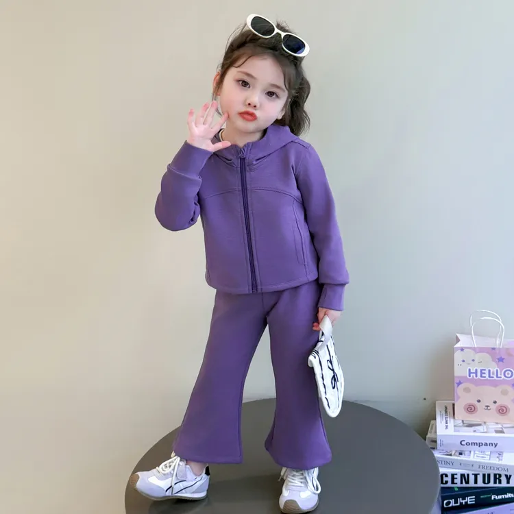 女童运动套装秋季2025新款儿童连帽外套洋气女孩韩版喇叭裤两件套