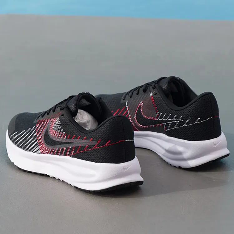 NIKE/耐克夏季休闲鞋 RUN DEFY透气网面鞋耐磨跑步鞋