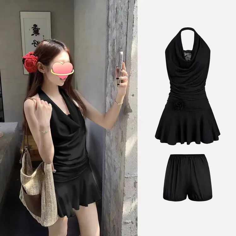 夏季甜辣妹蕾丝拼接设计挂脖连衣裙女气质短