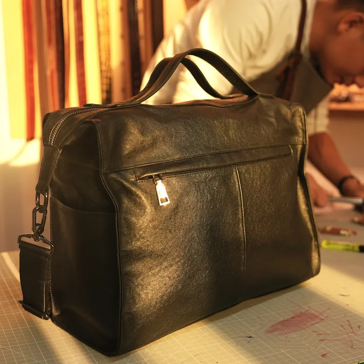 真皮斜挎包 头层牛皮公文包单肩包手提包大容量