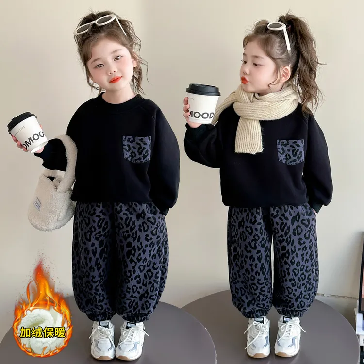 儿童秋冬季新款加厚豹纹套装女童加绒韩版保暖男童时髦冬装两件套