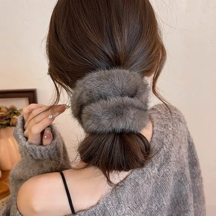 软乎乎~仿貂毛毛绒大肠发圈冬季发绳女扎头发头绳高弹力皮筋发饰X