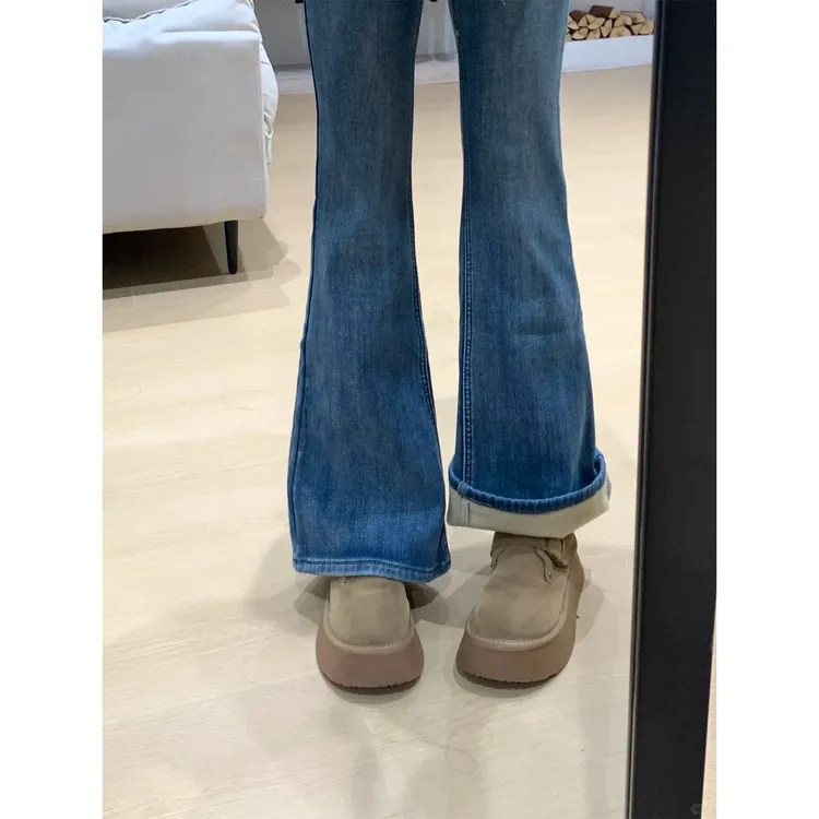 复古蓝高腰弹力微喇牛仔裤女2025新款冬季加绒简约风小个子喇叭裤