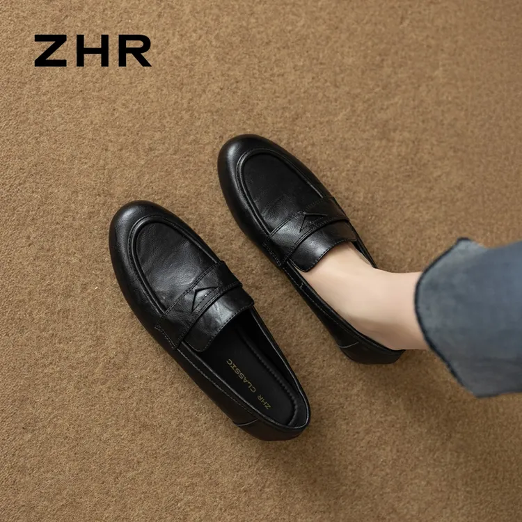 ZHR乐福鞋女款秋季新款洋气皮鞋后妈鞋款式推荐平底通勤百搭单鞋