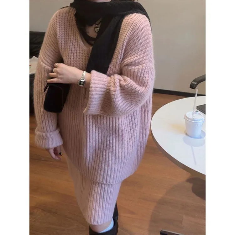 小香风粉色V领针织毛衣半身裙套装女秋冬新款显瘦简约长袖休闲女