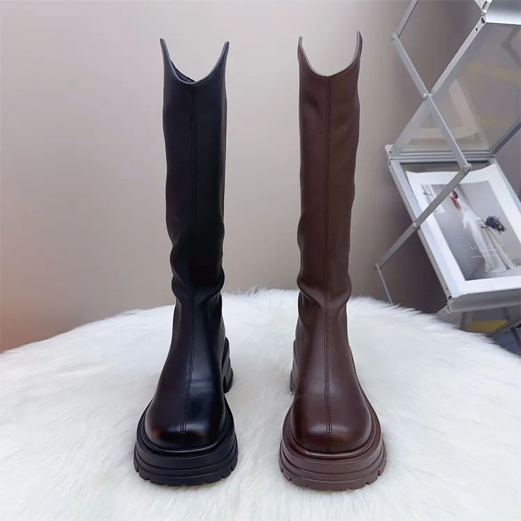 胖mm加肥长筒靴女2025新款秋冬加绒粗腿靴子显瘦小v口高筒骑士靴