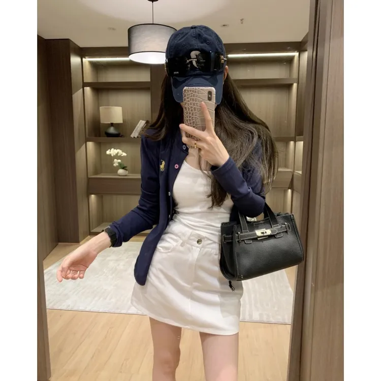 小众女装出游服装女穿搭气质新款上衣休闲薄款长袖半身裙时尚套装