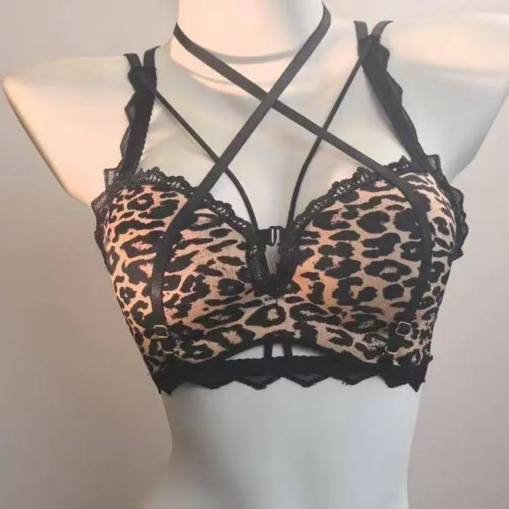 百搭内搭内衣聚拢豹纹高颜辣妹舒适挂脖可拆日常通勤性感大胸可穿
