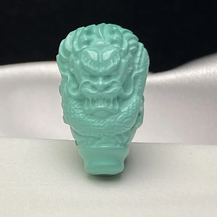 精品瓷高绿色雕刻龙一体三通佛头菩提手串项链diy百搭经典配饰件