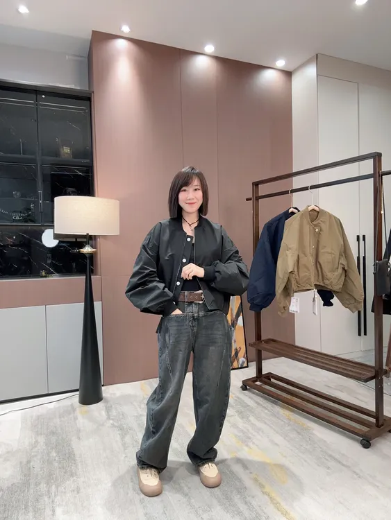 欧货短款棒球服外套女秋季2025新款字母刺绣小个子休闲夹克上衣潮