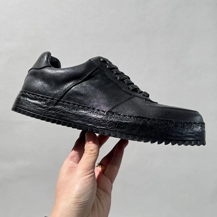 休闲皮鞋男2025夏季透气高端手工男鞋复古英伦风真皮潮款板鞋男鞋