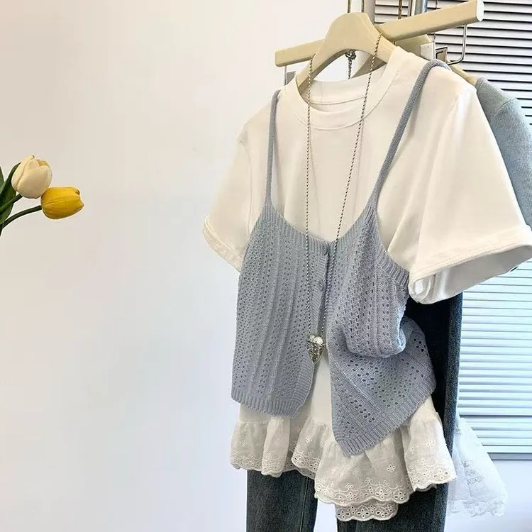 2025夏季搭配一整套韩版蕾丝拼接白色短袖t恤+多巴胺针织马甲套装