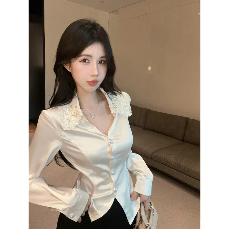名媛气质高级感缎面白色衬衫女春季法式洋气别致长袖修身上衣