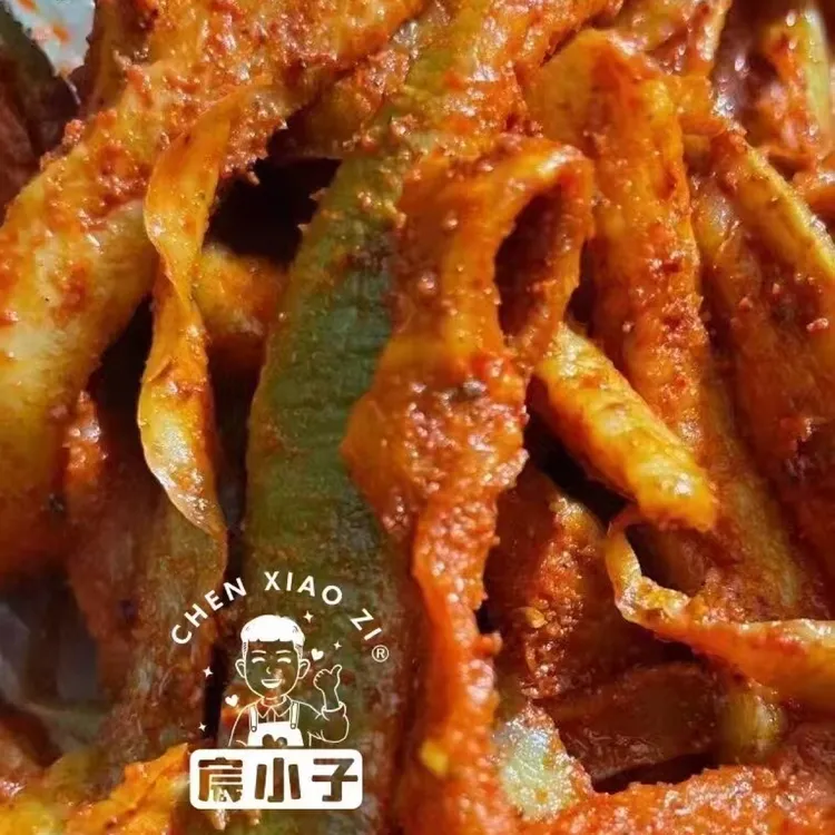精选砀山特产麻辣辣五香零食款嘎嘣脆萝卜干，400g/罐，拍一发二