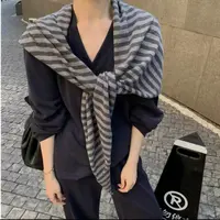【千寻好物】松弛感加大三角巾百搭羊毛混纺条纹披肩