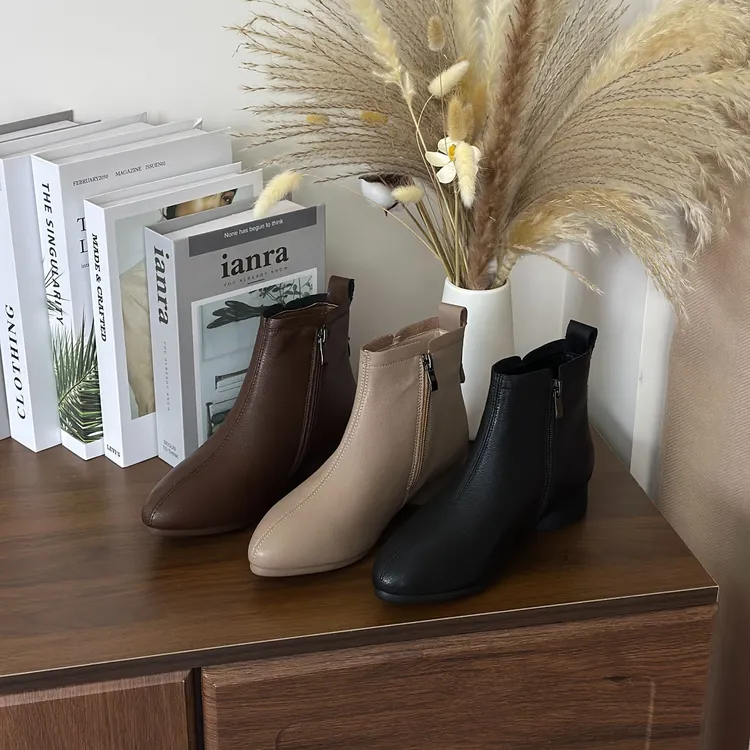 时尚短靴尖头粗跟法式侧拉链单靴简约时装靴女靴秋冬