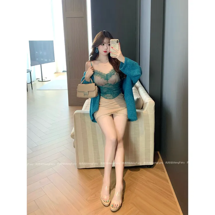 萌面侠肉肉怡【魅惑尾羽】性感修身蕾丝吊带百搭蕾丝半裙6338 4493