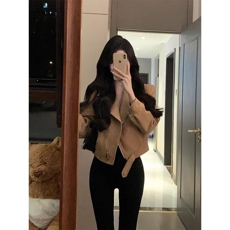 美式棕色翻领短款麂皮外套女款春秋短款修身收腰机车皮衣夹克上衣