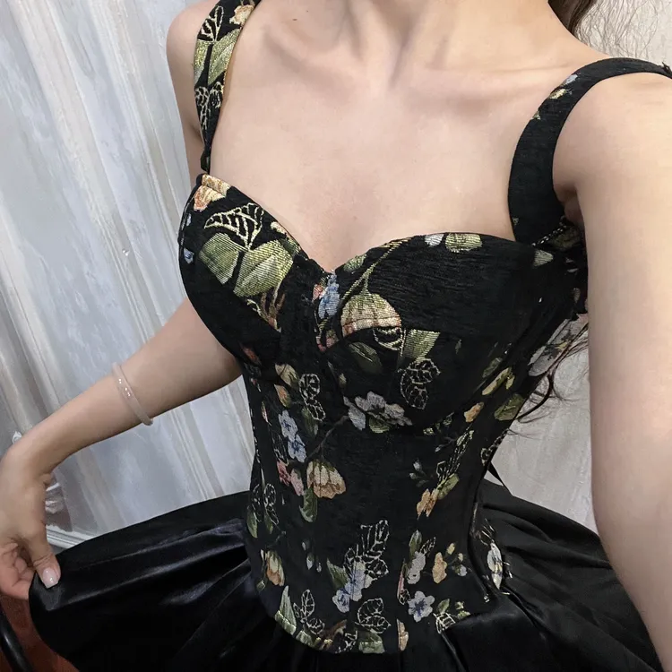 25801-(带胸垫)提花法式真鱼骨复古高级感抹胸鱼骨抹胸