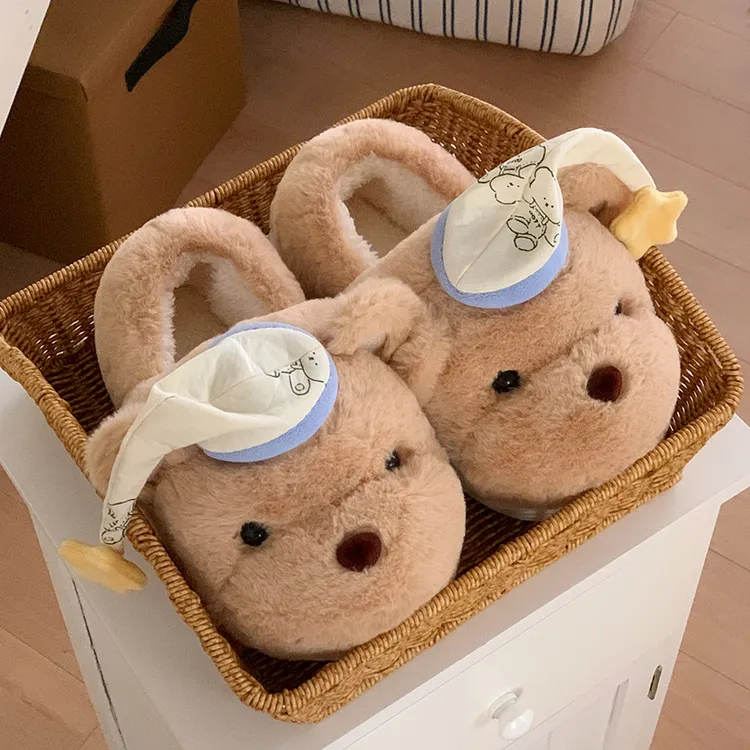 细细条 冬季软底防滑居家棉拖鞋女可爱睡帽小熊保暖毛绒绒月子鞋