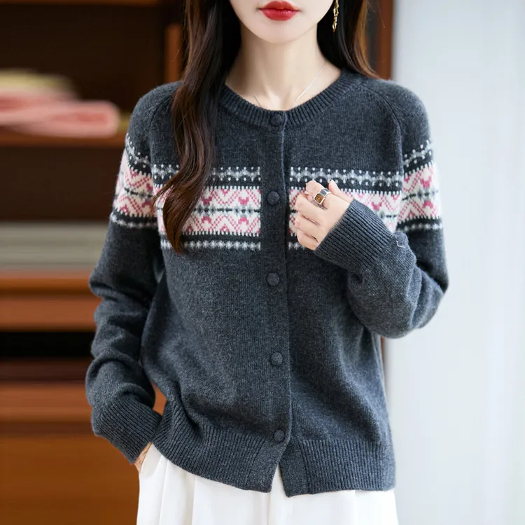 哥弟阿玛施正品秋冬新款复古老钱风宽松圆领提花女毛针织开衫外套