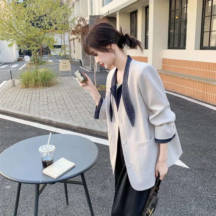 休闲牛仔拼接西装外套女春秋2025新款百搭洋气超火小西服韩系减龄