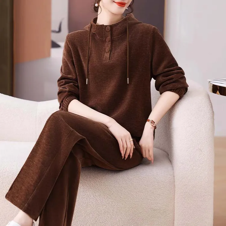 中年妈妈春装高端丝绒卫衣中老年休闲运动服套装女春秋两件套气质