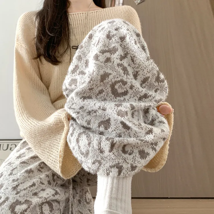 豹纹阔腿裤女秋冬高腰显瘦窄版休闲拖地长裤百搭垂感直筒遛弯女裤