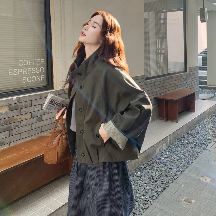 时尚短款立领休闲外套女2025秋季新款小个子巨好看的宽松复古上衣