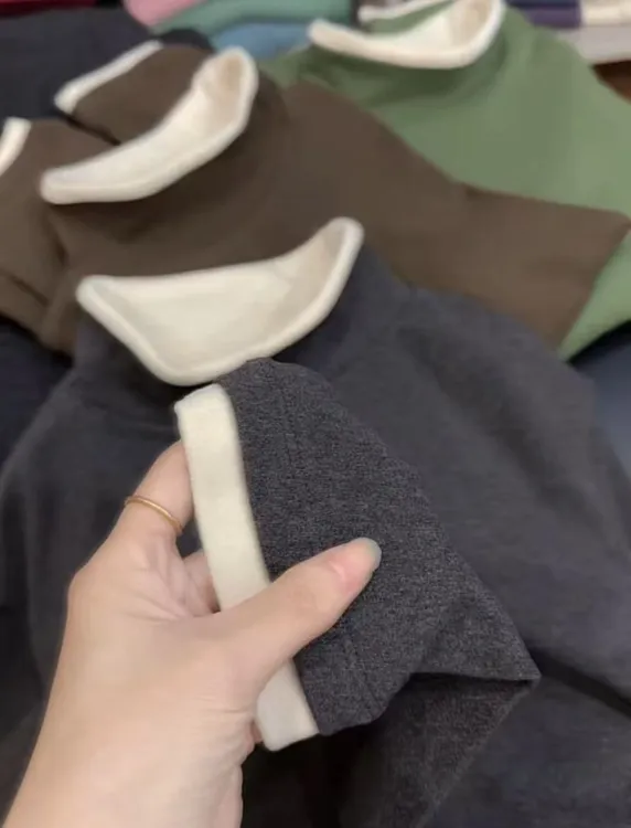 七言家巨好穿！#澳绒假两件拼接半高领洋气暖暖打底衫@