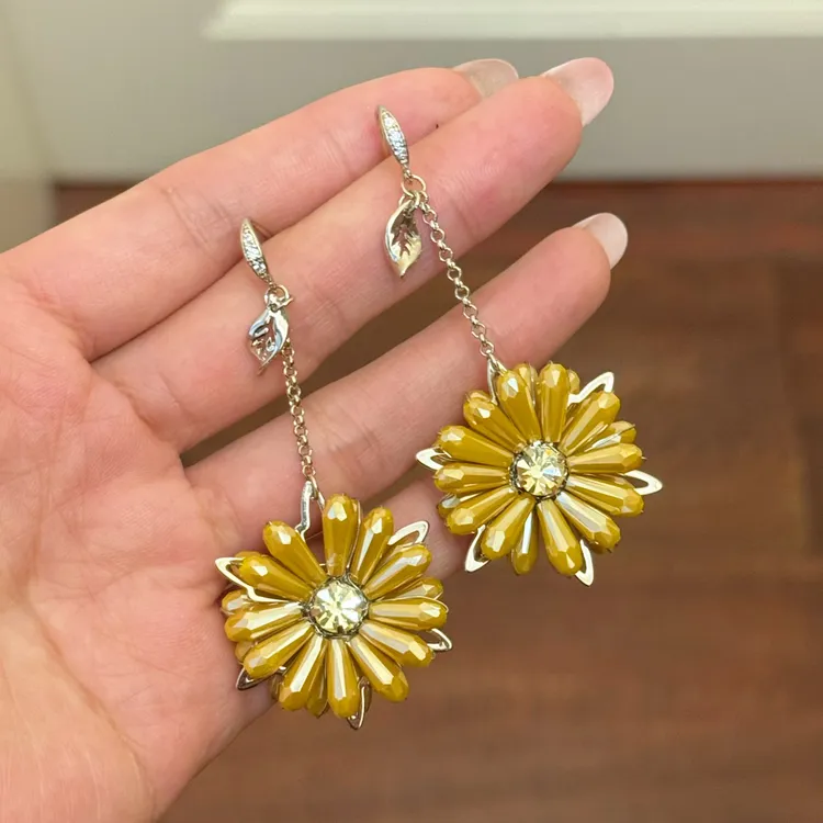 铜合金合成锆石耳饰 E0185 东大门定制高级定制手工雏菊花朵流苏