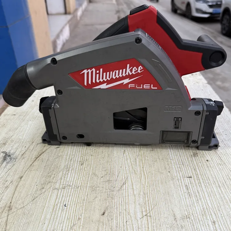 米沃奇18伏无刷轨道锯木工专用轨道锯导轨手持切割锯无尘手提锯