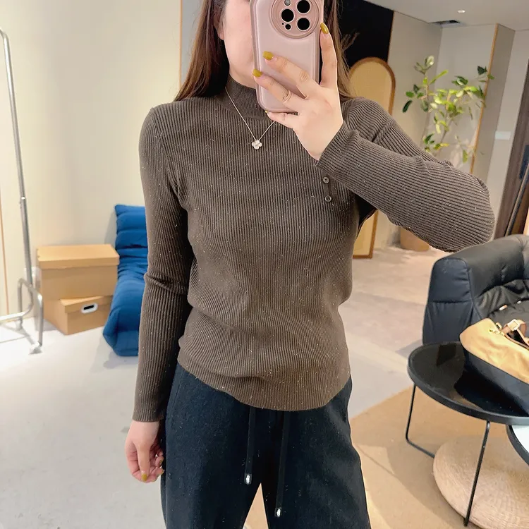 【欧加粒粒】半高领针织打底衫设计感纽扣长袖软糯百搭 M25092507