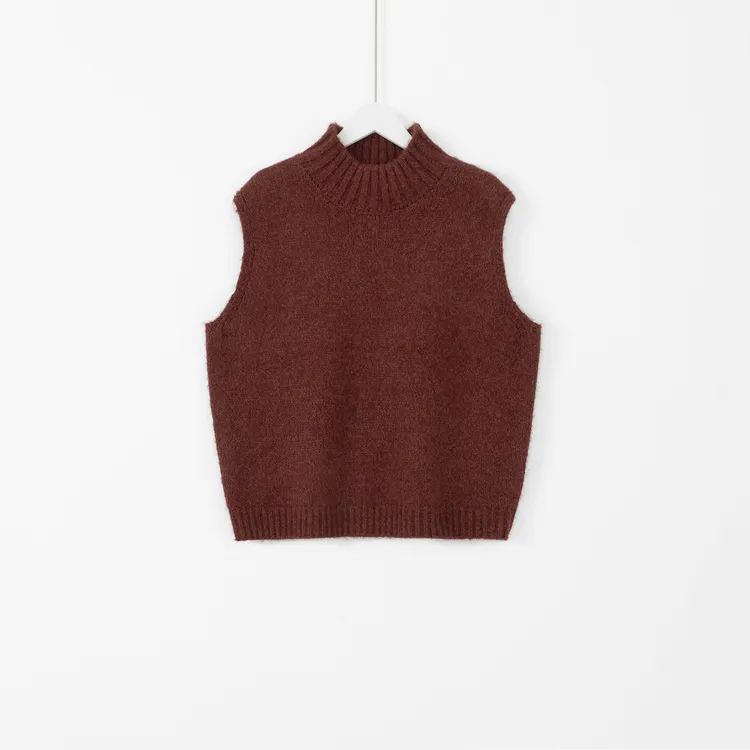 几里与麻 半高领休闲百搭毛织马甲 衣长55胸围108 2110441