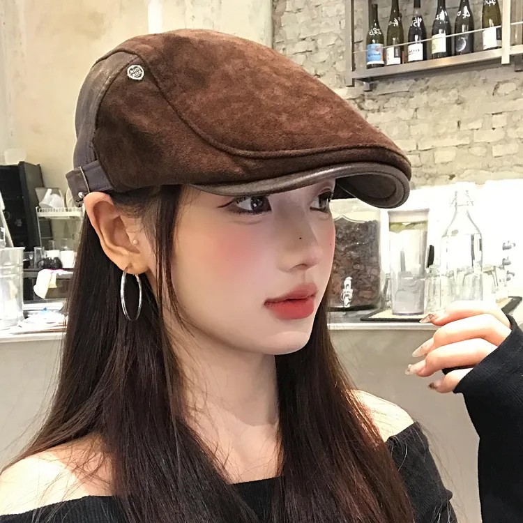 复古美式麂皮绒咖色前进帽女秋冬显脸小反戴贝雷帽大头围画家帽子