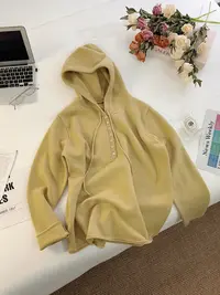 【女王洛克】韩版简约休闲连帽针织衫冬季新款洋气减龄毛衣LK82650