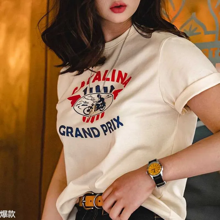 马登2025新款美式白色正肩纯棉磨毛短袖复古印花恤修身上衣女士