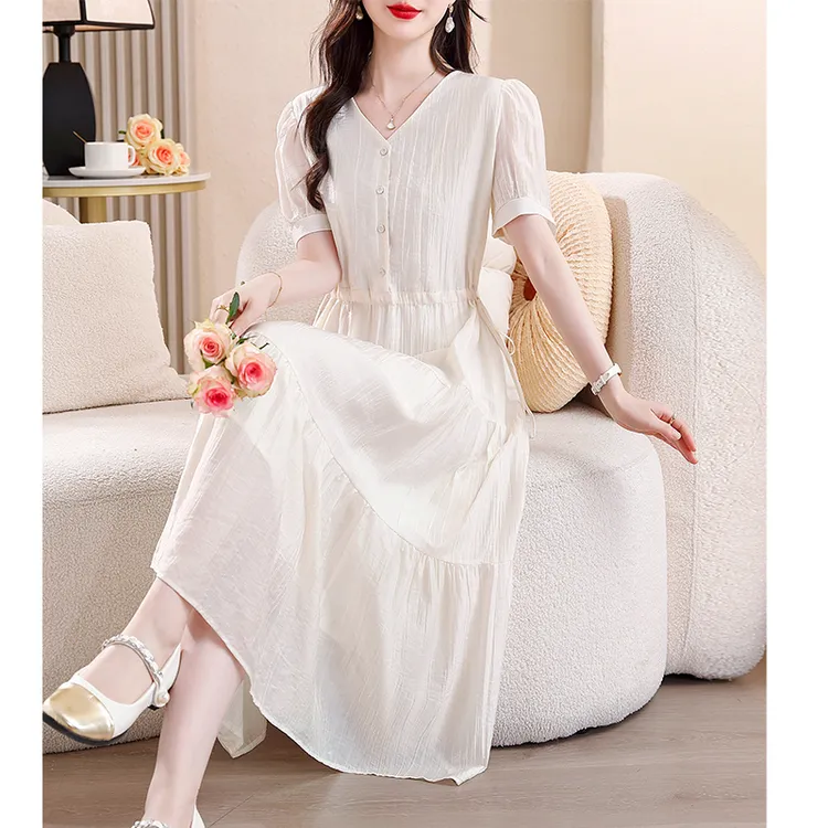 透气速干2025新款夏季新款时尚V领收腰休闲气质泡泡袖连衣裙优雅